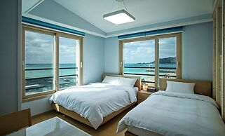Sleep in the Sea