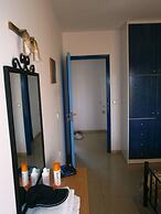 Saint George Hotel & Rooms