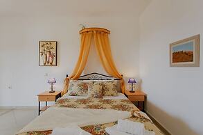 Saint George Hotel & Rooms