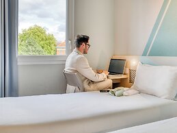 ibis budget Orly Chevilly Tram 7