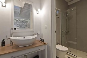 Lindos Comfy Suites