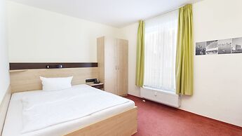 Hotel Mit-Mensch