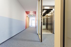 Hotel Mit-Mensch