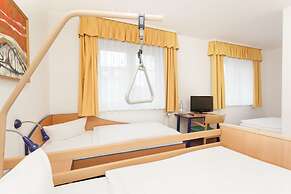 Hotel Mit-Mensch