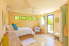 Villa Encantada by Coco B Isla