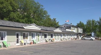 Haileybury Beach Motel