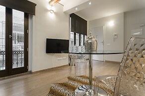 Richmond Apartments by Hoom