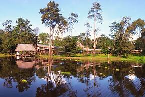 Curassow Amazon Lodge