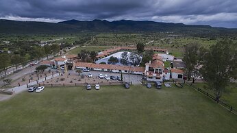 Hacienda Los Picachos