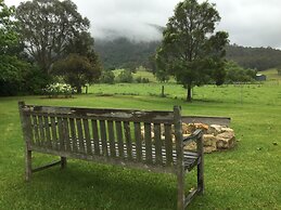 ARCADIA - The Barn Cottage & Rosehill Cottage