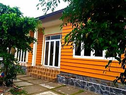 Tina Bungalow