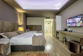 Arus Hotel