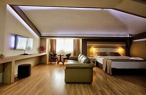 Arus Hotel