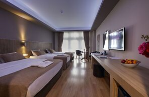 Arus Hotel