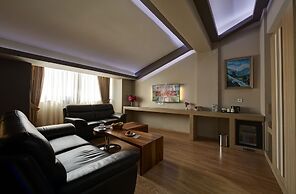 Arus Hotel