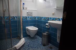 Dubai Hotel