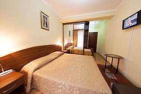 Dubai Hotel
