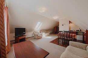 Hotel Cesarski