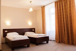 Hotel Cesarski