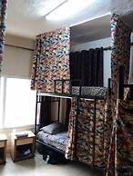 Cliff - Hostel