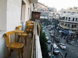 Cliff - Hostel