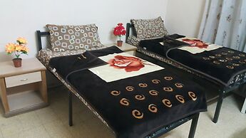 Cliff - Hostel