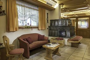 Hotel Ramon
