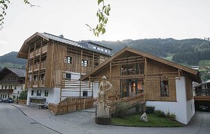Atelier Garni Astei