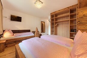 Atelier Garni Astei