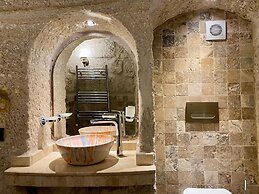 Aren Cave Hotel