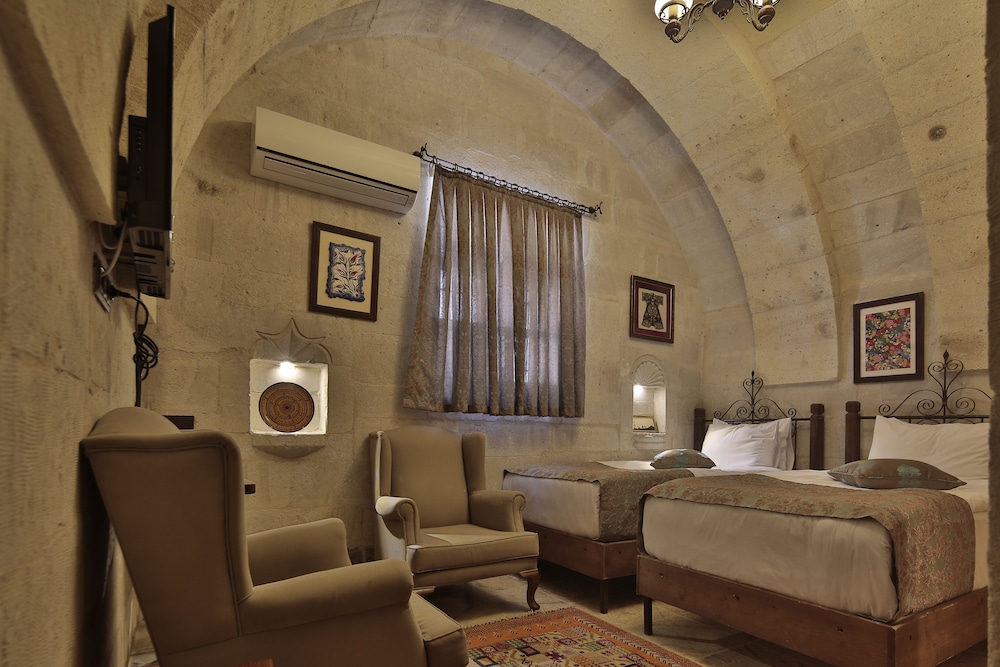 Aren Cave Hotel