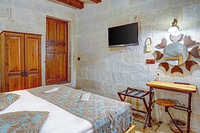 Aren Cave Hotel