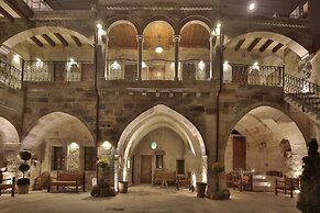 Aren Cave Hotel