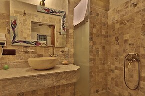 Aren Cave Hotel