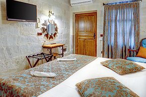 Aren Cave Hotel