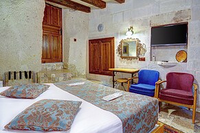 Aren Cave Hotel