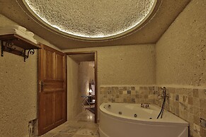Aren Cave Hotel