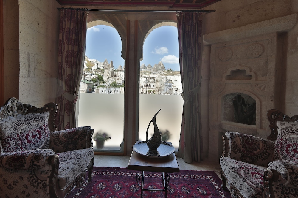 Aren Cave Hotel