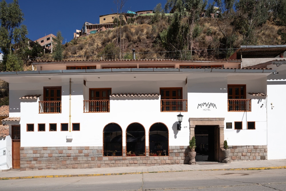 Hotel Mamasara