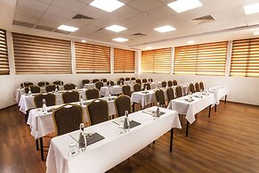 Majura Hotel