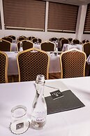Majura Hotel