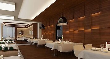 Majura Hotel