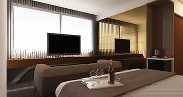 Majura Hotel