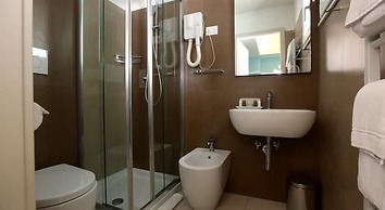 Hotel Ambassador