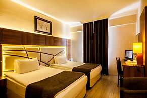 Rumi Hotel