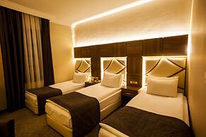 Rumi Hotel