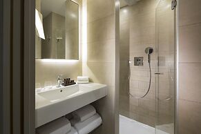 Le 10 Bis Hotel