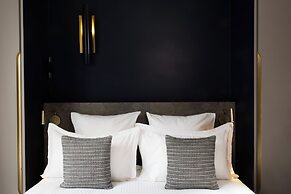 Le 10 Bis Hotel