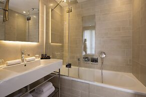 Le 10 Bis Hotel