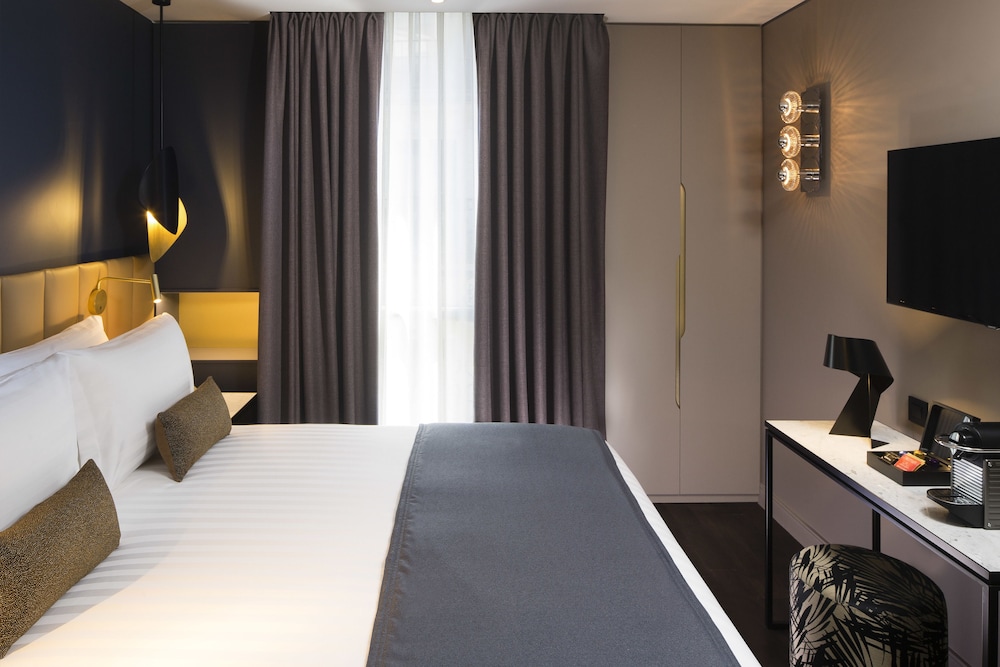 Le 10 Bis Hotel